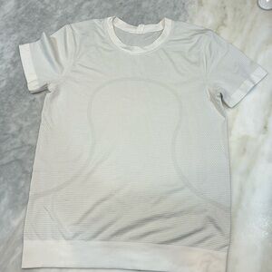 Lululemon Swiftly Tech Short-Sleeved Shirt White Size 4